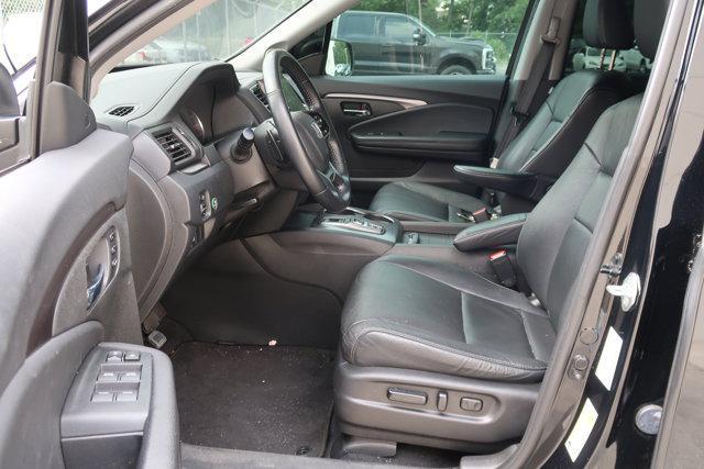 used 2021 Honda Pilot car, priced at $30,995