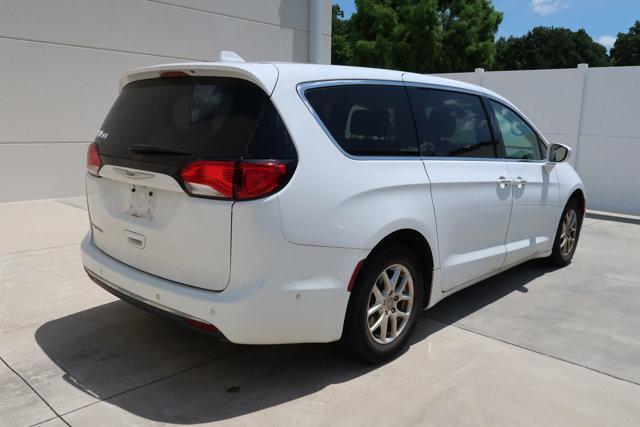 used 2020 Chrysler Pacifica car, priced at $22,995