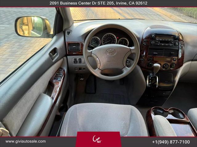 used 2004 Toyota Sienna car, priced at $8,290