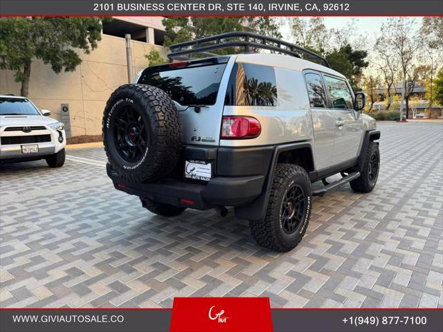 used 2008 Toyota FJ Cruiser car, priced at $15,990