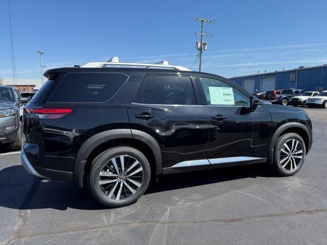 new 2025 Nissan Pathfinder car, priced at $48,973