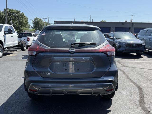 new 2025 Nissan Kicks car, priced at $22,857