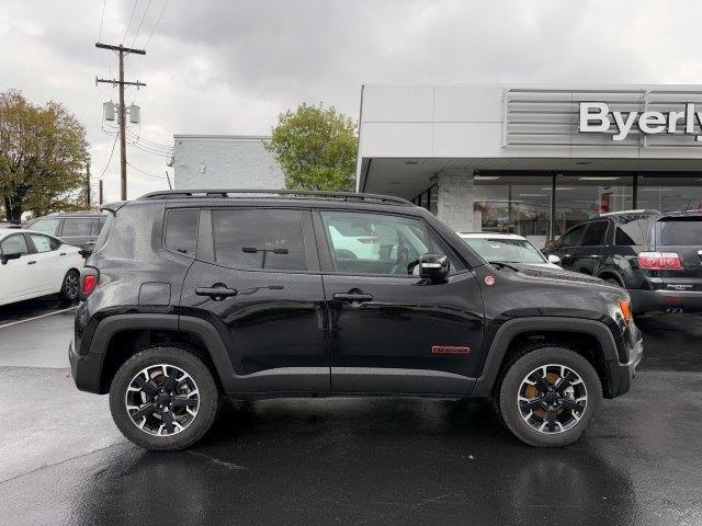 used 2023 Jeep Renegade car, priced at $24,900