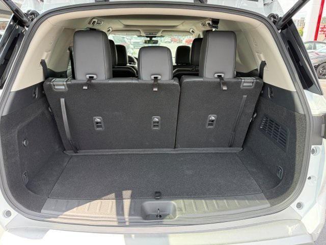 new 2025 Nissan Pathfinder car, priced at $45,723