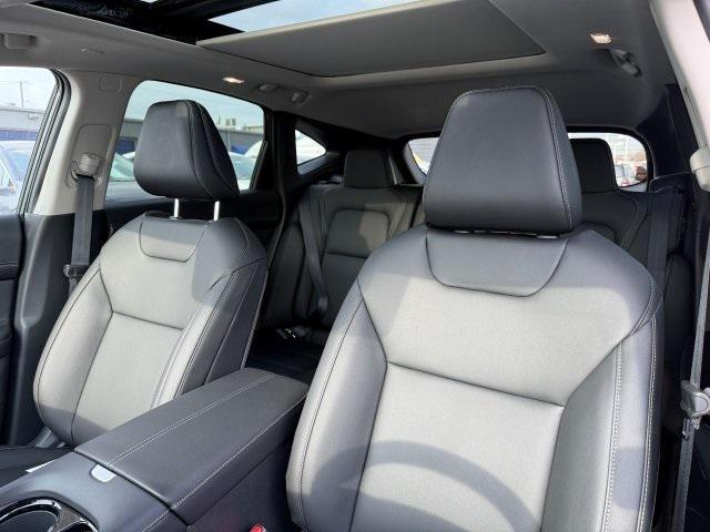 new 2025 Nissan Murano car, priced at $45,763