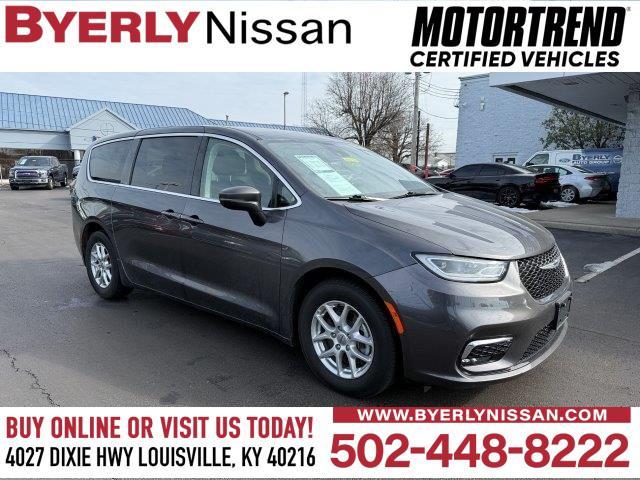 used 2023 Chrysler Pacifica car, priced at $25,216