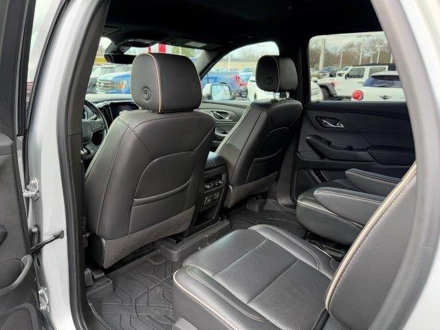 used 2022 Chevrolet Traverse car, priced at $36,995