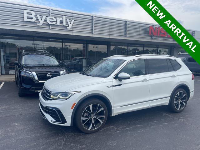used 2022 Volkswagen Tiguan car, priced at $25,995
