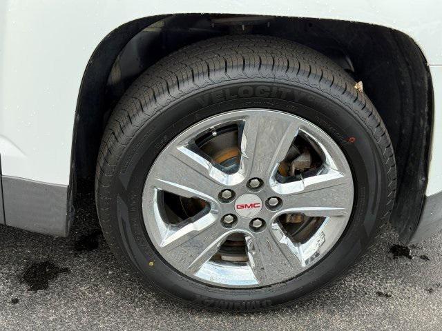 used 2015 GMC Terrain car, priced at $6,995