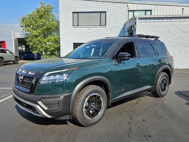 new 2024 Nissan Pathfinder car, priced at $41,153