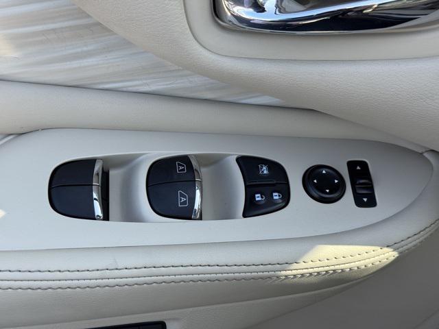 used 2015 Nissan Murano car, priced at $12,995