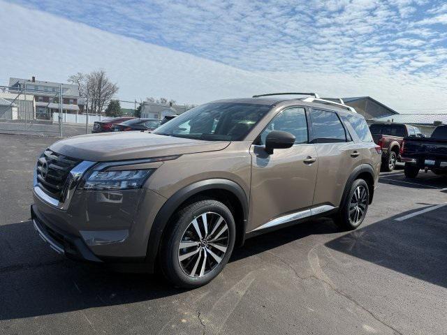 new 2025 Nissan Pathfinder car, priced at $50,278