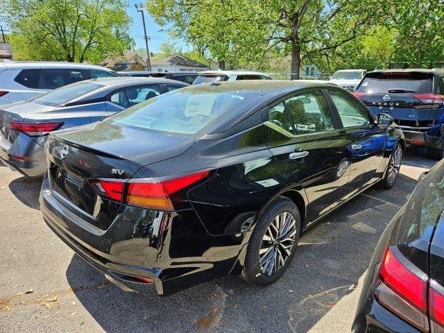 new 2024 Nissan Altima car, priced at $29,336