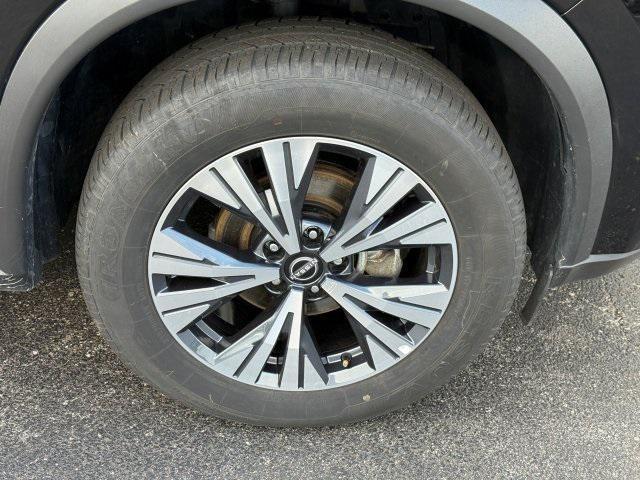 used 2023 Nissan Rogue car, priced at $22,950
