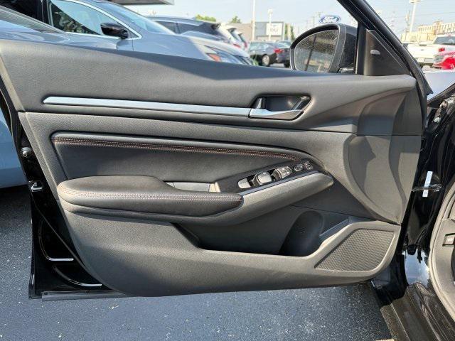 used 2023 Nissan Altima car, priced at $22,852