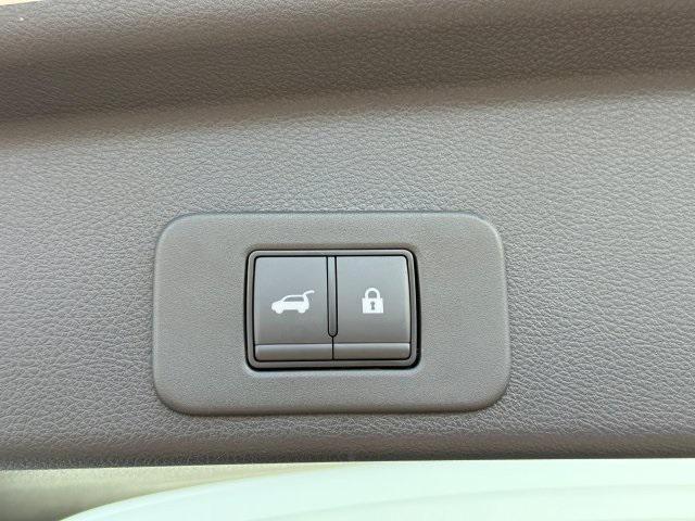 new 2025 Nissan Murano car, priced at $42,493