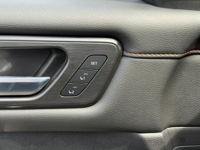 new 2025 Nissan Armada car, priced at $74,601