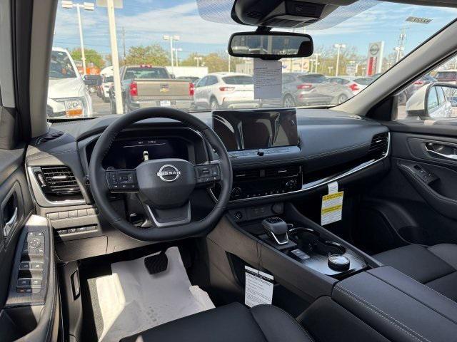 new 2025 Nissan Rogue car, priced at $37,334