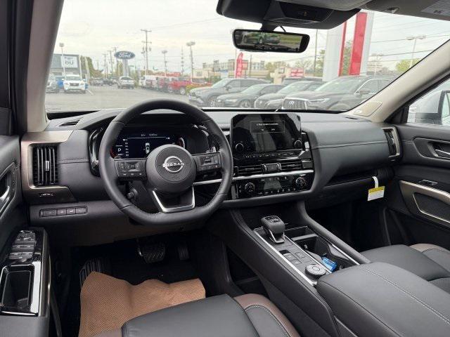 new 2025 Nissan Pathfinder car, priced at $50,252