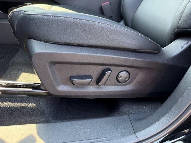 new 2025 Nissan Murano car, priced at $40,368