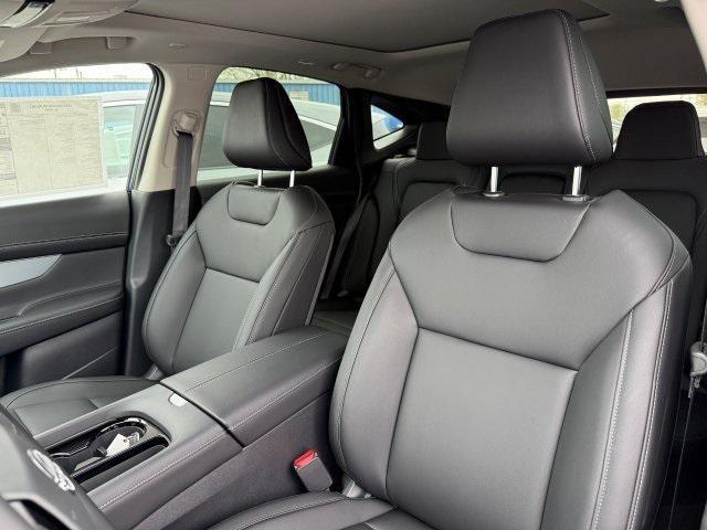 new 2025 Nissan Murano car, priced at $45,610