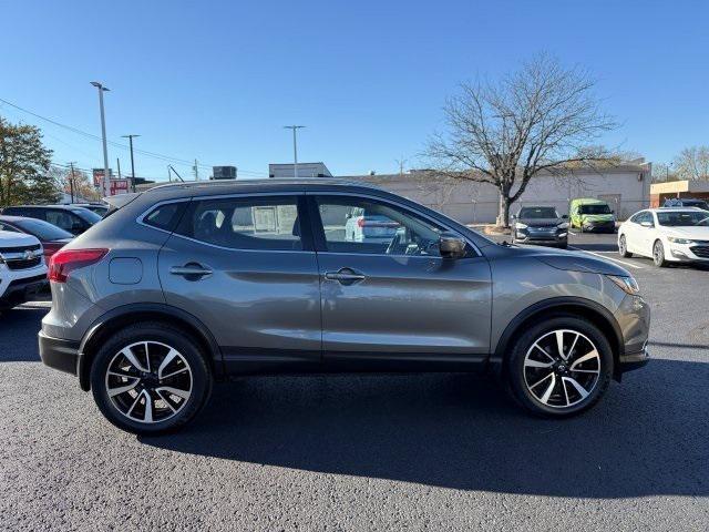 used 2018 Nissan Rogue Sport car, priced at $15,995