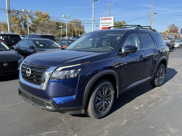 new 2025 Nissan Pathfinder car, priced at $34,572