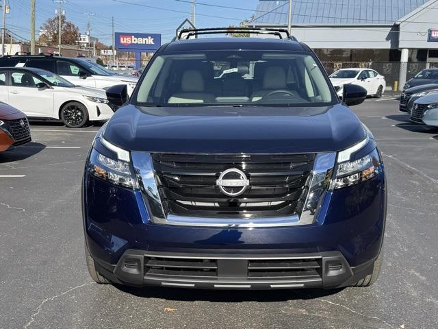 new 2025 Nissan Pathfinder car, priced at $34,572