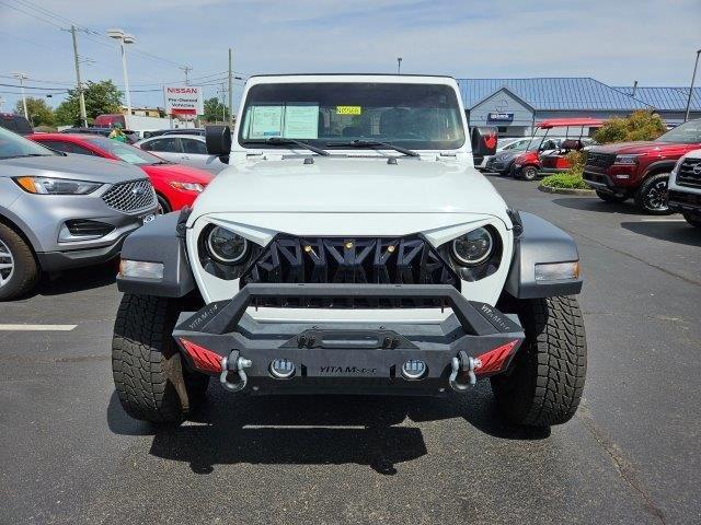 used 2020 Jeep Gladiator car, priced at $27,500