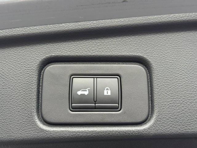 used 2022 Nissan Pathfinder car, priced at $35,750
