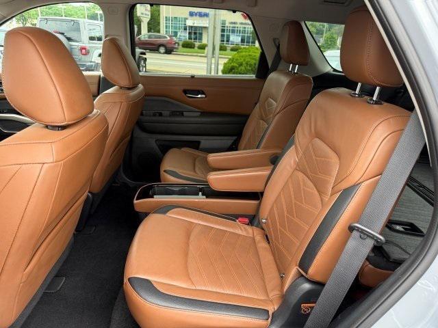 used 2022 Nissan Pathfinder car, priced at $35,750