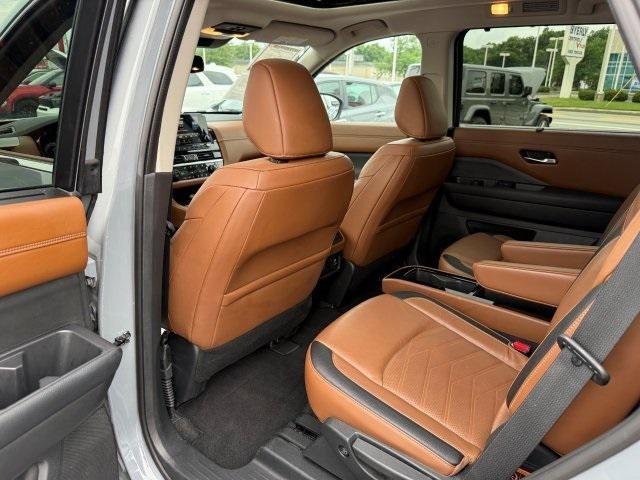 used 2022 Nissan Pathfinder car, priced at $35,750