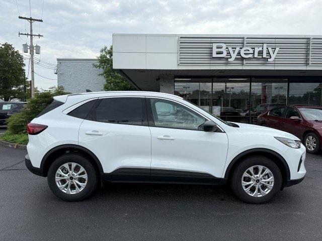 used 2024 Ford Escape car, priced at $25,599