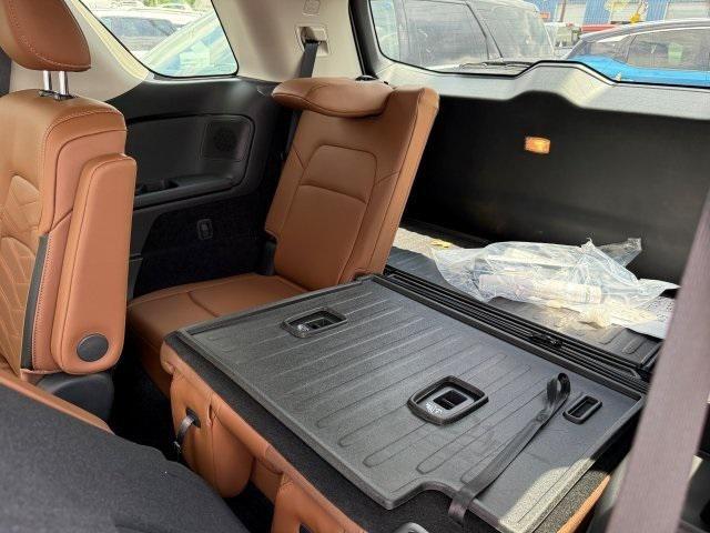 new 2025 Nissan Pathfinder car, priced at $50,508