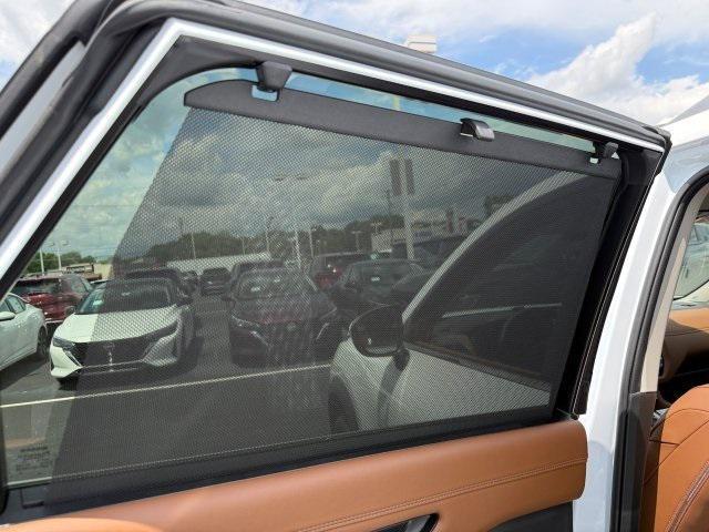 new 2025 Nissan Pathfinder car, priced at $50,508