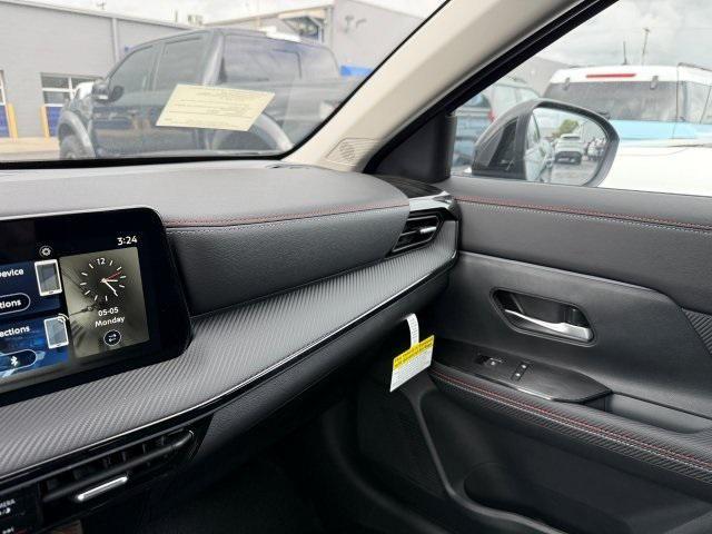 new 2025 Nissan Kicks car, priced at $28,634