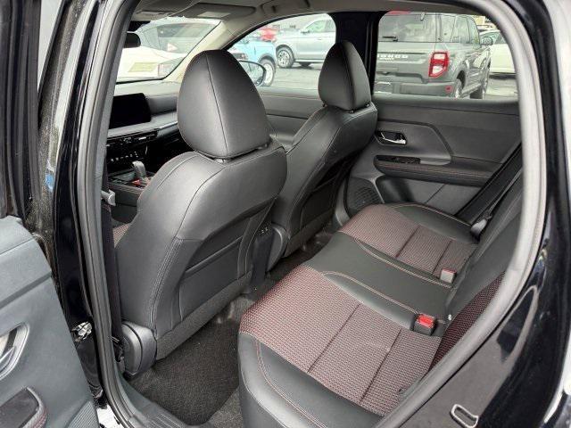 new 2025 Nissan Kicks car, priced at $28,634