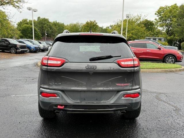 used 2016 Jeep Cherokee car, priced at $12,900