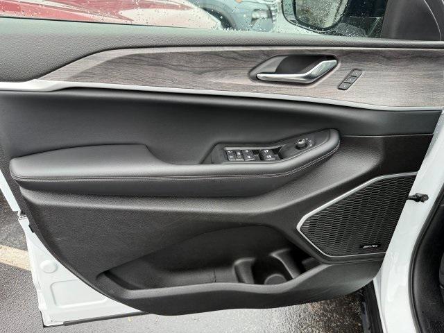 used 2024 Jeep Grand Cherokee 4xe car, priced at $38,072