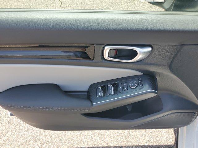 new 2025 Honda Civic Hybrid car, priced at $32,678