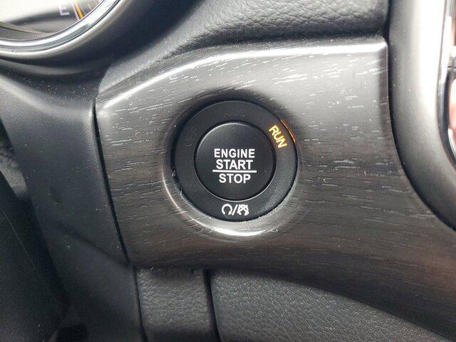 used 2018 Jeep Grand Cherokee car, priced at $14,755