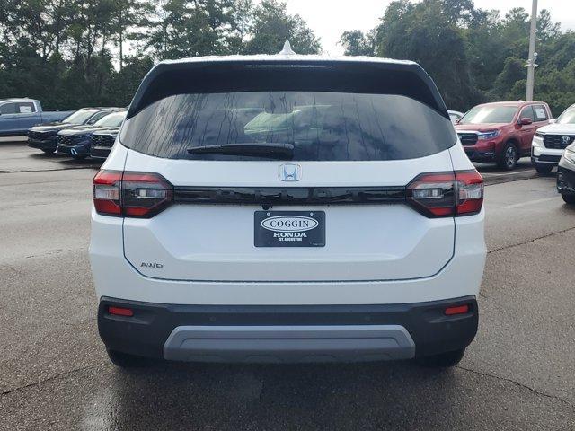 new 2025 Honda Pilot car, priced at $44,695