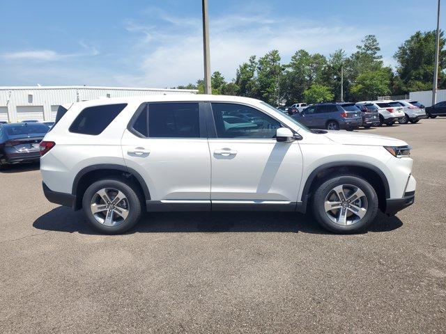 new 2025 Honda Pilot car, priced at $44,650