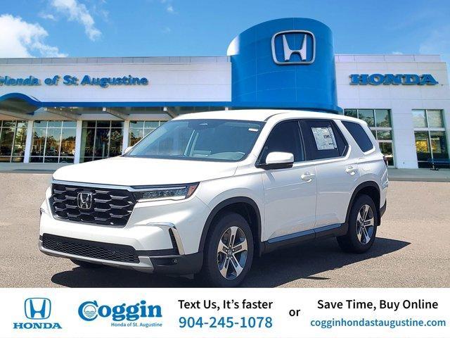 new 2025 Honda Pilot car, priced at $44,650
