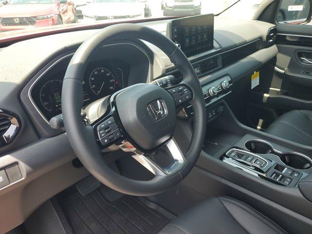 new 2025 Honda Pilot car, priced at $47,658