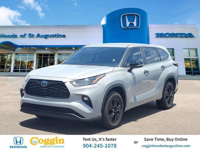used 2024 Toyota Highlander Hybrid car, priced at $43,487