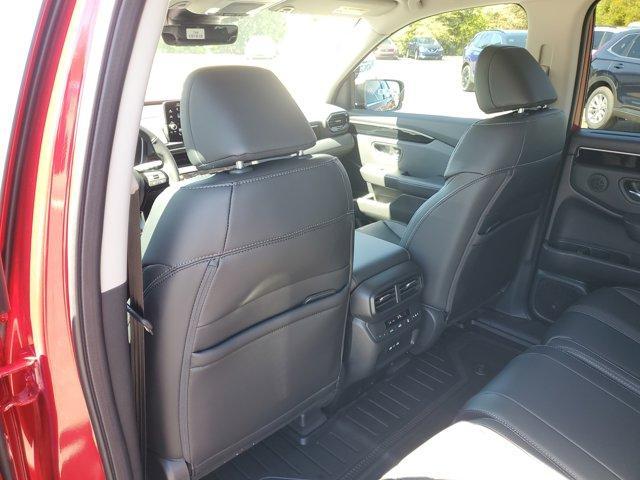 new 2025 Honda Pilot car, priced at $44,143
