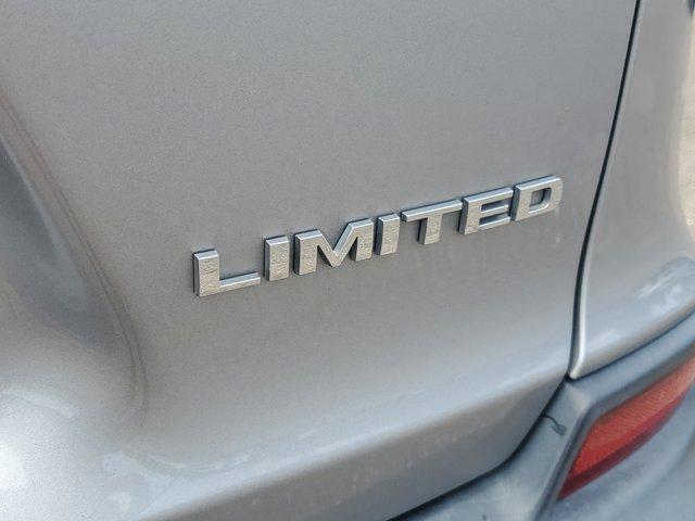 used 2019 Jeep Cherokee car, priced at $17,263