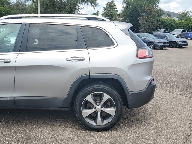 used 2019 Jeep Cherokee car, priced at $17,263