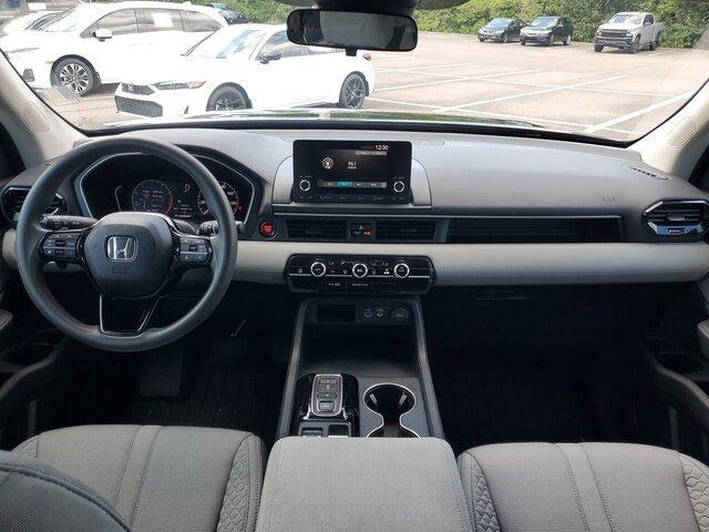 used 2023 Honda Pilot car, priced at $30,598